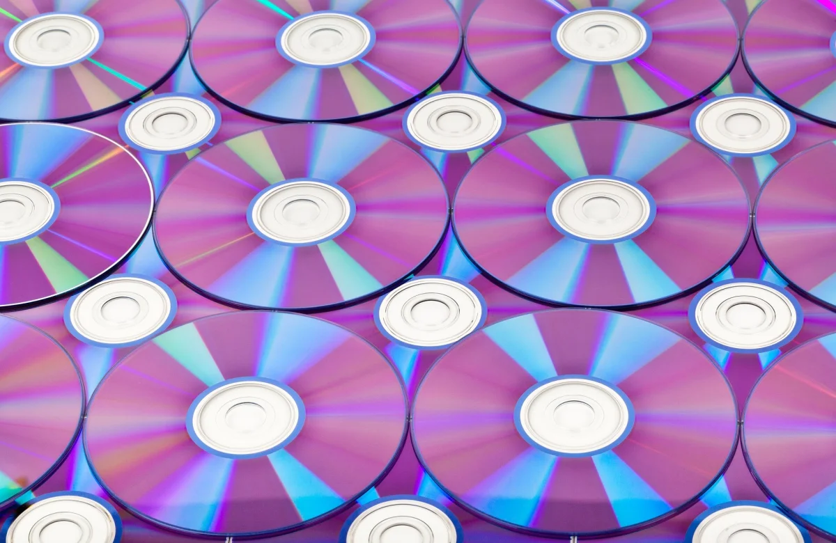El inesperado regreso del CD: la Generación Z impulsa un nuevo negocio retro