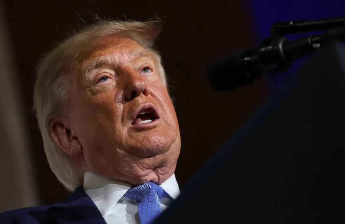 Trump firma un decreto para cambiar el nombre de la IA por "superinteligencia"