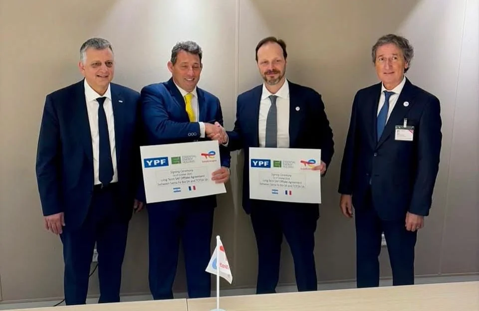 El acuerdo de US$ 400 millones al año entre YPF y TotalEnergies para exportar combustible renovable
