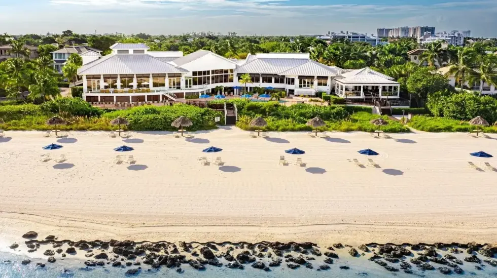 Los 20 clubes de playa más exclusivos de Estados Unidos para 2027