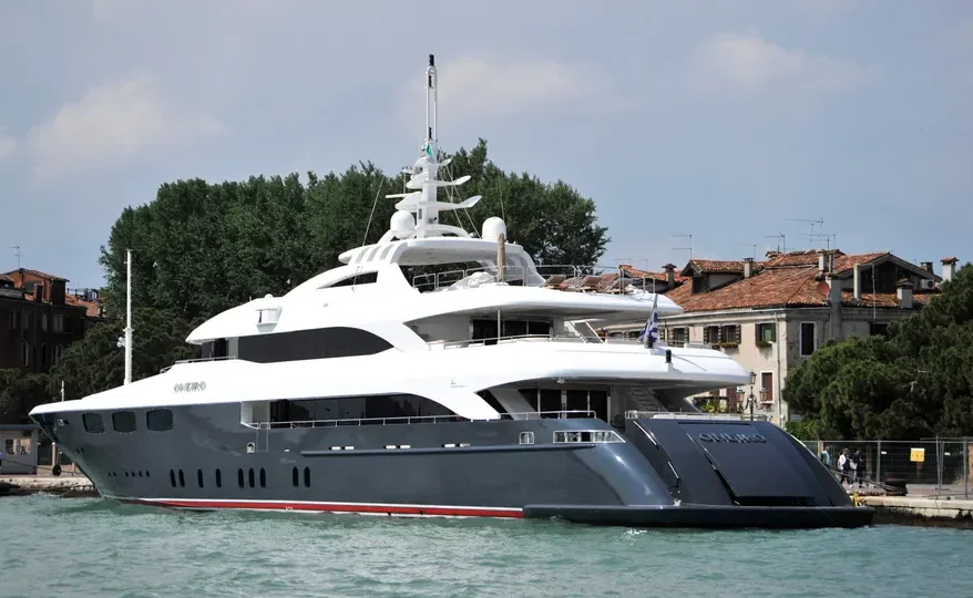 ¿Cuánto cuesta pasar una semana en yate por el Mediterráneo?