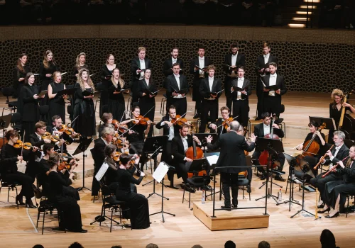 Uno de los coros más prestigiosos del mundo llega al Teatro Colón para cerrar la temporada del Mozarteum