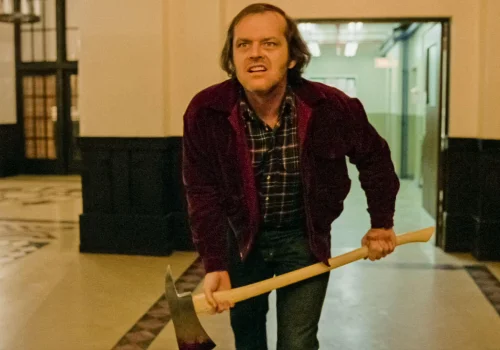 El hacha de "El resplandor" y un bebé de US$ 1 millón: se subastan los tesoros de Stanley Kubrick