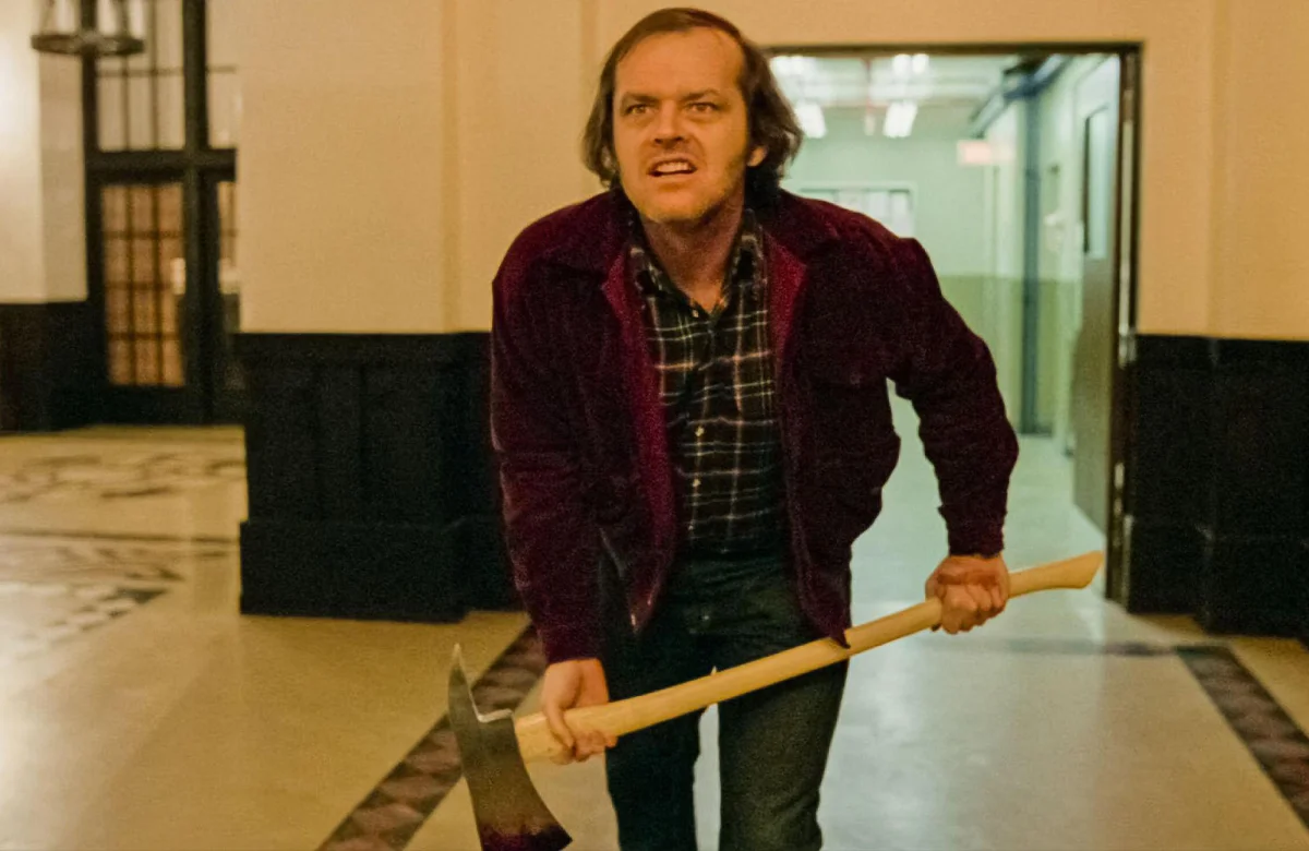 El hacha de "El resplandor" y un bebé de US$ 1 millón: se subastan los tesoros de Stanley Kubrick