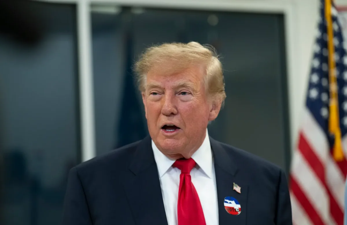 Trump avanza contra el término "inteligencia artificial": qué cambia para el gobierno y las empresas de Estados Unidos