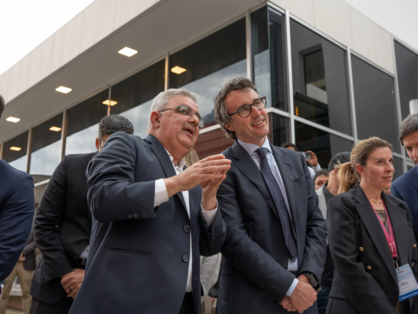 Simon Trott con el gobernador Raúl Jalil - Rio Tinto