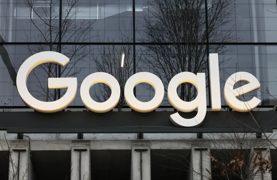 Alphabet llegó a caer un 12% y a perder US$ 480.000 millones de capitalización tras presentar sus resultados